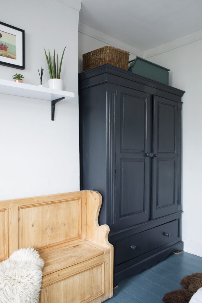 WardrobeCorner